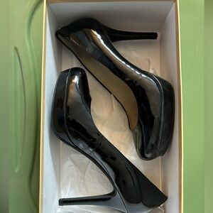 Michael Kors Ionna Pumps